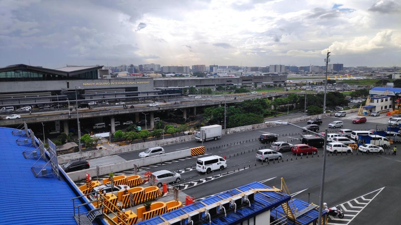 Palm Tree Condos Near Mnl Airport Terminal 3 By Elr Manila Exterior foto