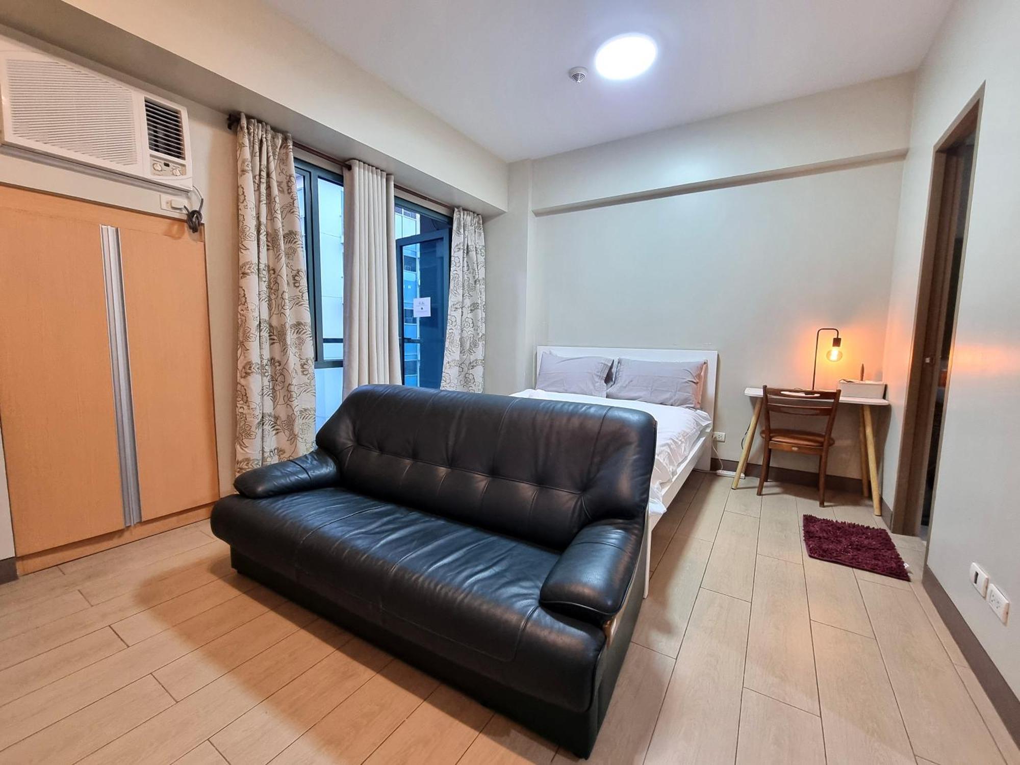 Palm Tree Condos Near Mnl Airport Terminal 3 By Elr Manila Exterior foto